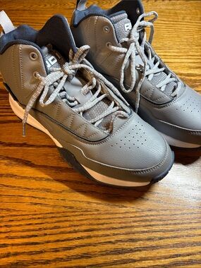 And1 Men's Gray and White High-top Sneakers